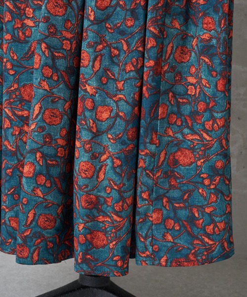 BEARDSLEY（ビアズリー）の「《FRIPIER》プリントティアードマキシスカート（スカート・レディース・グリーン・FREE）」の3枚目の写真