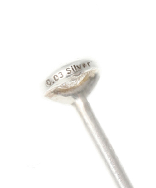 SLOBE IENA（スローブイエナ）の「SLOBE IENA 1mm Diamondピアス◆（ピアス（両耳用）・レディース・シルバー・FREE）」の4枚目の写真