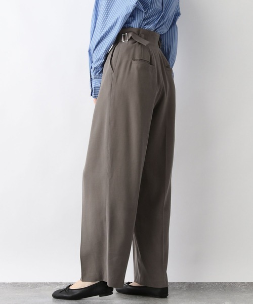 A part by(アパートバイ)の「RyPoタックワイドパンツ 264373(その他パンツ・レディース・チャコールグレー/ベージュ/アイボリー・FREE)」の17枚目の写真
