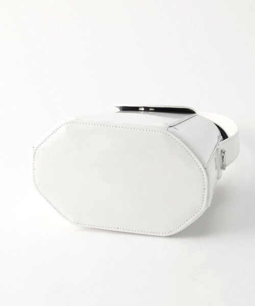 EDIT. FOR LULU（エディットフォールル）の「【BEVINI (べヴィニ)】エナメルBOXバック（ショルダーバッグ・レディース・ホワイト・FREE）」の22枚目の写真