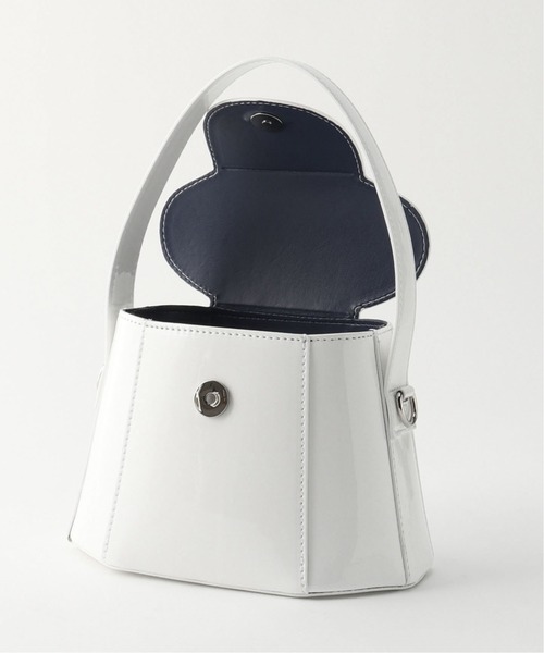 EDIT. FOR LULU（エディットフォールル）の「【BEVINI (べヴィニ)】エナメルBOXバック（ショルダーバッグ・レディース・ホワイト・FREE）」の2枚目の写真