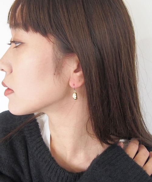 mille blanc(ミルブラン)の「【日本製】ビーンズピアス(ピアス(両耳用)・レディース・シルバー系その他/ゴールド系その他/シルバー/ゴールド・FREE)」の4枚目の写真