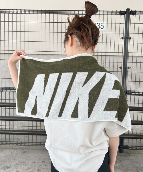NIKE ジャガードセーター M 希少在庫 スウォッシュ NIKE ジャガードセーター M 希少在庫 スウォッシュ