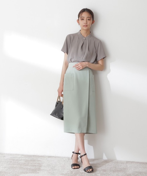 ◆スタンドカラーフロントタックブラウス