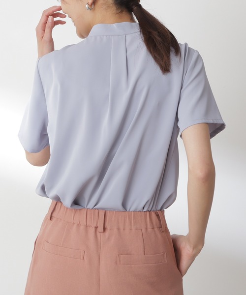 ◆スタンドカラーフロントタックブラウス