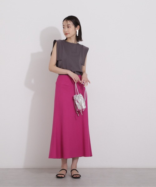 NATURAL BEAUTY BASIC（ナチュラルビューティーベーシック）の「ショルダーウイングカットソー（Tシャツ/カットソー・レディース・グレー/チャコールグレー/ブルー・MEDIUM）」の15枚目の写真