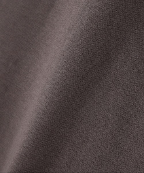 NATURAL BEAUTY BASIC（ナチュラルビューティーベーシック）の「ショルダーウイングカットソー（Tシャツ/カットソー・レディース・グレー/チャコールグレー/ブルー・MEDIUM）」の4枚目の写真