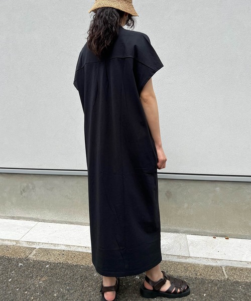 AS KNOW AS plus（アズノゥアズプラス）の「●釦並んでポロワンピース（ワンピース・レディース・ブラック/カーキ/ネイビー系・FREE）」の13枚目の写真