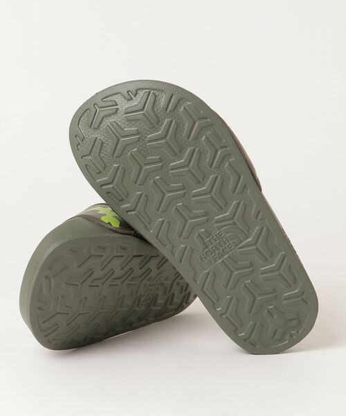 THE NORTH FACE（ザノースフェイス）の「THE NORTH FACE/ザ・ノース・フェイス キッズ サンダル NFJ02290（サンダル・キッズ・カーキ/ブラック×ブラック・22.0cm/19.0cm/20.0cm/21.0cm）」の4枚目の写真