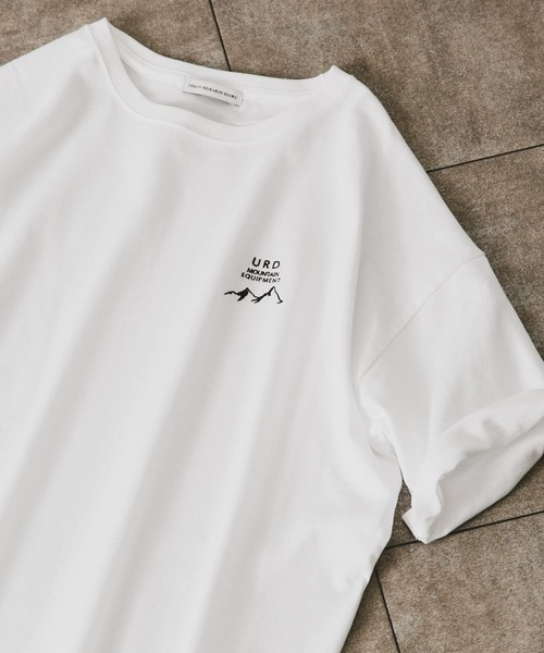 URBAN RESEARCH DOORS（アーバンリサーチドアーズ）の「URD Embroidery T-shirts（Tシャツ/カットソー・メンズ・ホワイト/ブラック/ネイビー/グレー・MEDIUM/LARGE）」の5枚目の写真