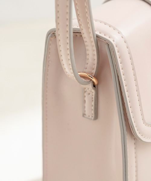 OLIVE des OLIVE（オリーブデオリーブ）の「縦長サドルショルダー（ショルダーバッグ・レディース・オフホワイト/キャメル/ブラック・FREE）」の15枚目の写真