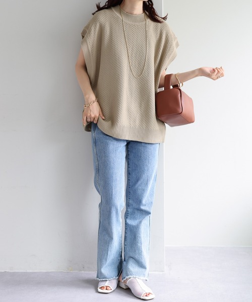 DISCOAT（ディスコート）の「バックスリットニットベスト（ベスト・レディース・ブラック/ブラウン/ベージュ・FREE）」の18枚目の写真