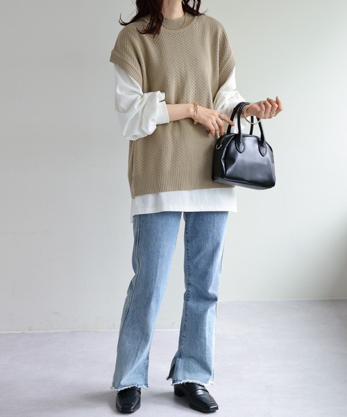 DISCOAT（ディスコート）の「バックスリットニットベスト（ベスト・レディース・ブラック/ブラウン/ベージュ・FREE）」の5枚目の写真