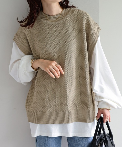 DISCOAT（ディスコート）の「バックスリットニットベスト（ベスト・レディース・ブラック/ブラウン/ベージュ・FREE）」の20枚目の写真