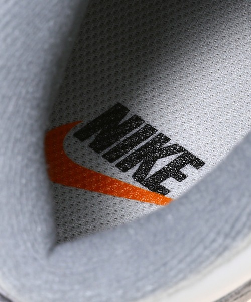 NIKE（ナイキ）の「NIKE DUNK HI RETRO SE VINTAGE DM0582-001（スニーカー・メンズ・ライトグレー・26cm/26.5cm/27cm/27.5cm/28cm/28.5cm/29cm）」の10枚目の写真