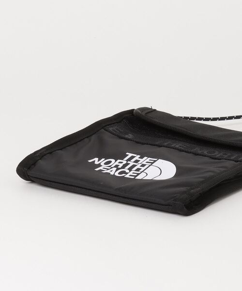 THE NORTH FACE（ザノースフェイス）の「【THE NORTH FACE/ザノースフェイス】Bozer Neck Pouch/ボザーネックポーチ（ポーチ・メンズ・ブラック・FREE）」の4枚目の写真