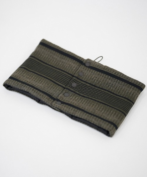 EGO TRIPPING(エゴトリッピング)の「mko10665-ARROWHEAD NECKWARMER ネックウォーマー(ネックウォーマー/スヌード・メンズ・サンドベージュ/チャコール・FREE)」の5枚目の写真