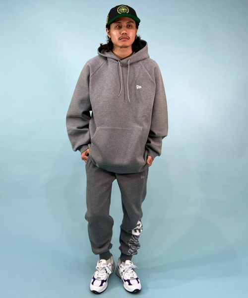 NEW ERA（ニューエラ）の「【ムラサキスポーツ別注】NEW ERA/ニューエラ オーバーサイズ プルオーバーパーカー/ビッグロゴ バックプリント 13501862/13501863/13501864（パーカー・メンズ・ベージュ/グレー/ブラック・M/L/XL/XXL）」の19枚目の写真