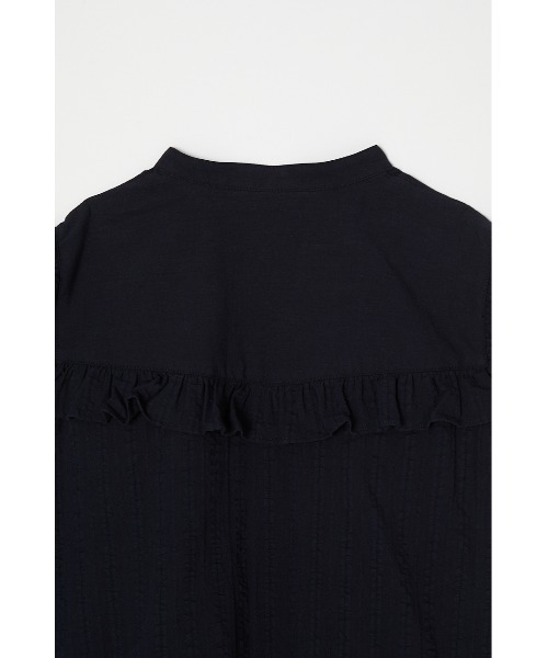 MOUSSY（マウジー）の「PIN TUCK RUFFLE ブラウス（シャツ/ブラウス・レディース・ホワイト/ブラック/ネイビー・FREE）」の5枚目の写真