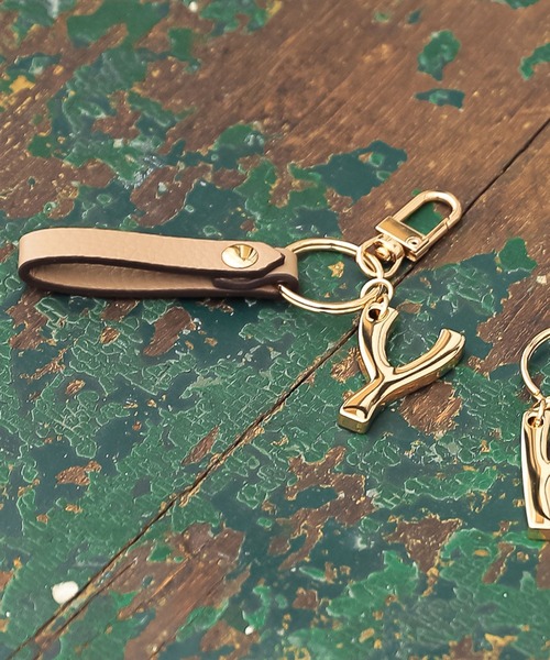 GLOBAL WORK（グローバルワーク）の「マルチWAYイニシャルチャームＭ/345609（その他小物・レディース・アイボリー/グリーン系その他/ホワイト系その他4/ホワイト系その他2/ホワイト系その他5/ダークグリーン/ベージュ系その他/ホワイト系その他3/ホワイト系その他/グレイッシュベージュ/グリーン系その他2/ホワイト系その他6/グレー/ホワイト系その他7/グレー系その他4/イエロー/グレー系その他6/イエロー系その他/グレー系その他7・FREE）」の13枚目の写真