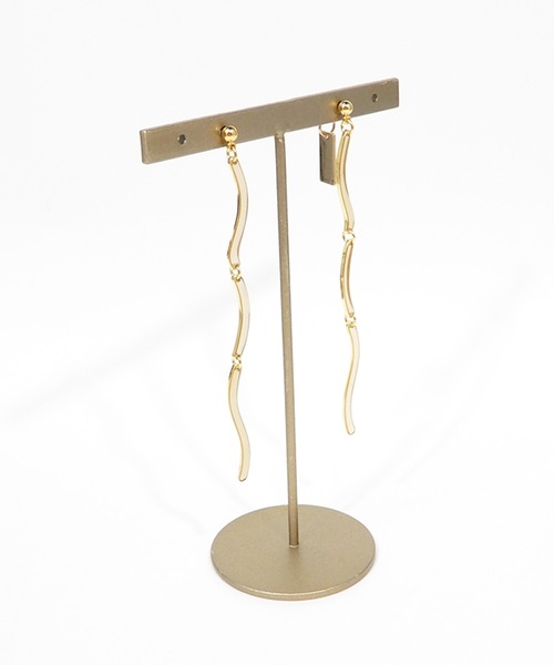 The Rule(ザルール)の「The Rule ザルール : Connect pieced earring :ロングシルエットピアス(ピアス(両耳用)・レディース・ダークブルー/ベージュ/クリア・FREE)」の8枚目の写真