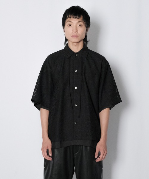 Wizzard（ウィザード）の「Wizzard ウィザード / LACE  SHIRTリラクシングフラワーレースシャツ / W23SS-SH050（シャツ/ブラウス・メンズ・ブラック/ホワイト/イエロー・3/1/2）」の2枚目の写真