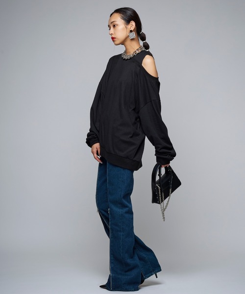 Narcissus（ナルシス）の「【Narcissus】ワンショルダートップス（スウェット・レディース・ホワイト/ブラック・FREE）」の6枚目の写真