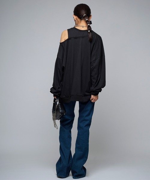 Narcissus（ナルシス）の「【Narcissus】ワンショルダートップス（スウェット・レディース・ホワイト/ブラック・FREE）」の7枚目の写真