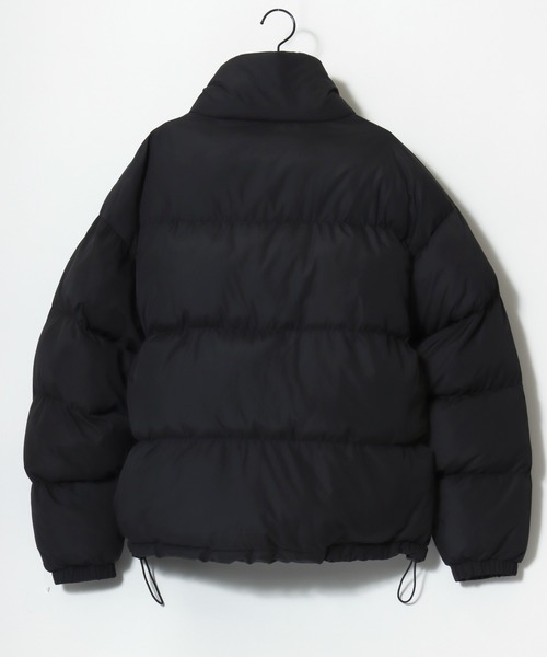 FILA(フィラ)の「FILA/フィラ 別注 FIBER DOWN JACKET/オーバーサイズ 中綿 ファイバーダウンジャケット/キルティングアウター/レディース メンズ(ダウンジャケット/コート・レディース・ブラック/ホワイト・M/L/LL)」の8枚目の写真