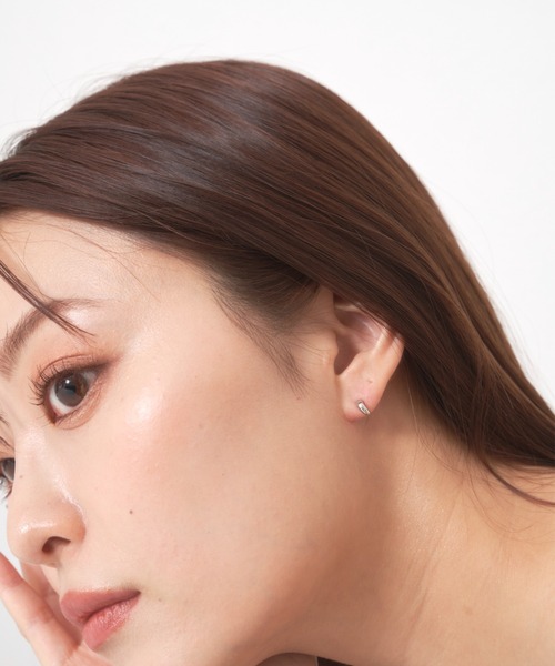 VANNIE U（ヴァニーユー）の「drop piece（ピアス（両耳用）・レディース・シルバー/ゴールド・FREE）」の16枚目の写真