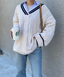 オーバーサイズケーブルニット