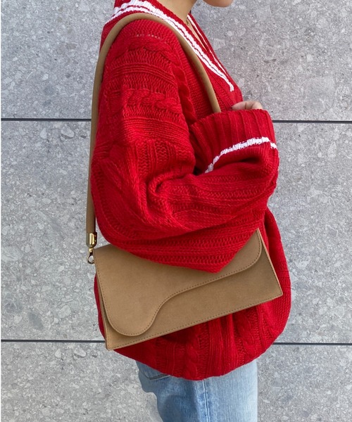 yuue' ( wear )(ユーイ)の「オーバーサイズケーブルニット(ニット/セーター・レディース・ネイビー/ホワイト/レッド・FREE)」の8枚目の写真