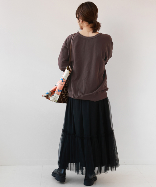 MIXTA（ミクスタ）の「《追加3》別注【MIXTA/ミクスタ】*RELUME C/N SWEAT：スウェット（Tシャツ/カットソー・レディース・ホワイト/ブラウン系その他/ブラック/グリーン・LARGE）」の13枚目の写真