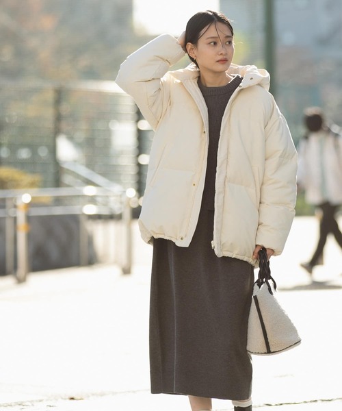 ダウンミドルジャケット