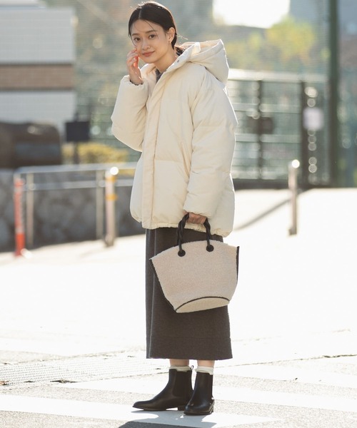 ダウンミドルジャケット