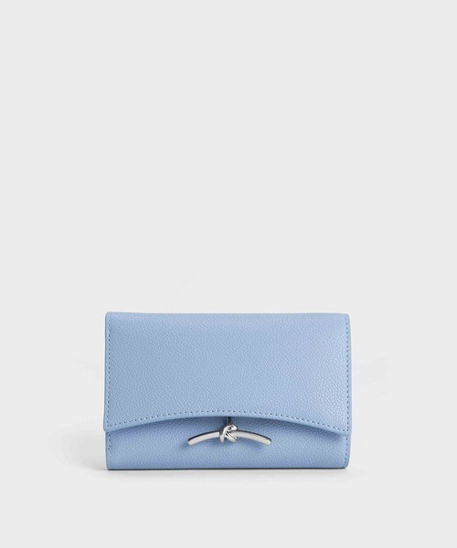 CHARLES & KEITH（チャールズ & キース）の「Huxley ハクスリー メタリックアクセントフロントフラップウォレット（財布・レディース・ホワイト/ライトブルー/ブラウン系その他6/ブラック・XXS）」の18枚目の写真