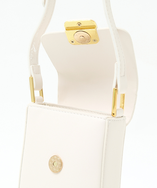 Abahouse Devinette(ドゥヴィネット)の「【Avancer】縦型スクエアミニショルダーバッグ(ショルダーバッグ・レディース・グリーン/ダークベージュ/ホワイト/ピンク/ブラック・フリー)」の14枚目の写真