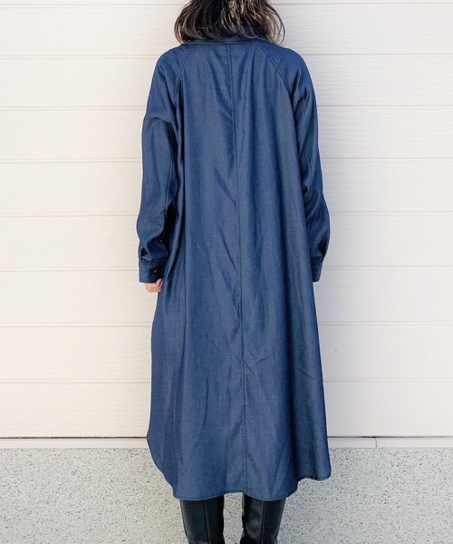 Q（キュー）の「テンセルデニムロングシャツ（シャツワンピース・レディース・ネイビー・MEDIUM）」の4枚目の写真