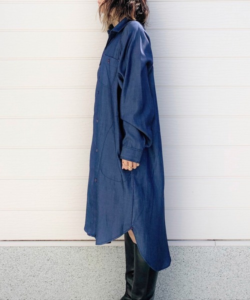 Q（キュー）の「テンセルデニムロングシャツ（シャツワンピース・レディース・ネイビー・MEDIUM）」の3枚目の写真
