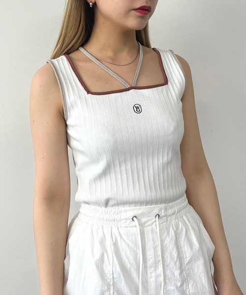 179/WG（イチナナキュウダブルジー）の「配色ホルタータンクトップ（タンクトップ・レディース・オフホワイト/ミント/ブラック/ピンク/ホワイト×ピンク/ブラック系/サックスブルー/ホワイト×グリーン・FREE）」の4枚目の写真