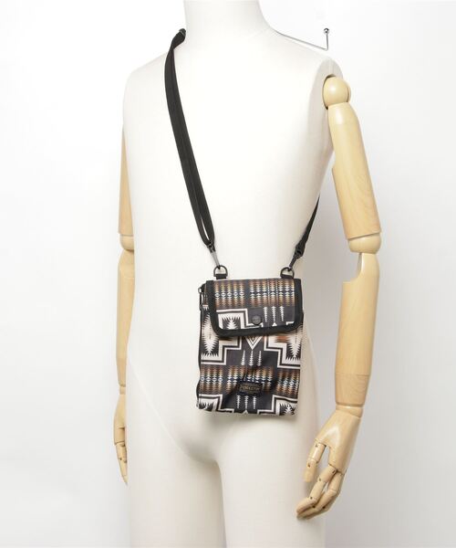 PENDLETON(ペンドルトン)の「【 PENDLETON / ペンドルトン 】 ネックポーチ NECKPOUCH(ショルダーバッグ・レディース・グレー/ブラック/グリーン・FREE)」の16枚目の写真
