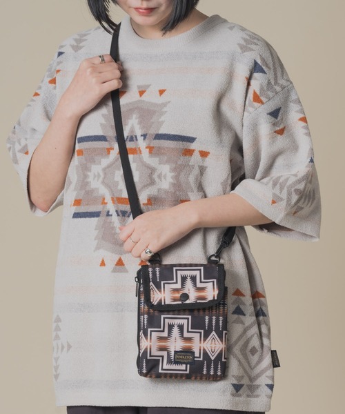 PENDLETON(ペンドルトン)の「【 PENDLETON / ペンドルトン 】 ネックポーチ NECKPOUCH(ショルダーバッグ・レディース・グレー/ブラック/グリーン・FREE)」の11枚目の写真