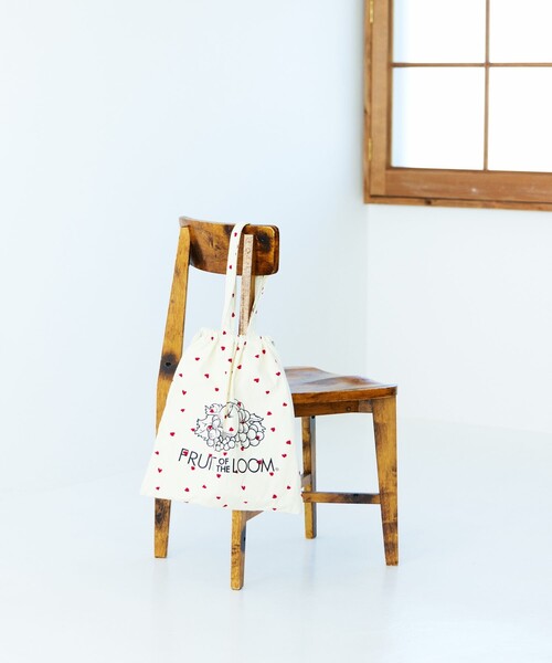 FREAK'S STORE（フリークスストア）の「FRUIT OF THE LOOM × FREAK'S STORE/フルーツオブザルーム 別注ハートT無地パンツルームセット（ルームウェア/パジャマ・レディース・グレー/オフホワイト・SMALL/MEDIUM）」の11枚目の写真