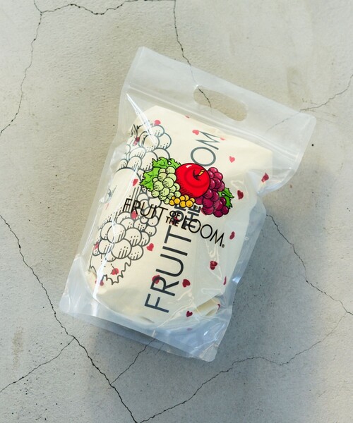 FREAK'S STORE（フリークスストア）の「FRUIT OF THE LOOM × FREAK'S STORE/フルーツオブザルーム 別注ハートT無地パンツルームセット（ルームウェア/パジャマ・レディース・グレー/オフホワイト・SMALL/MEDIUM）」の12枚目の写真