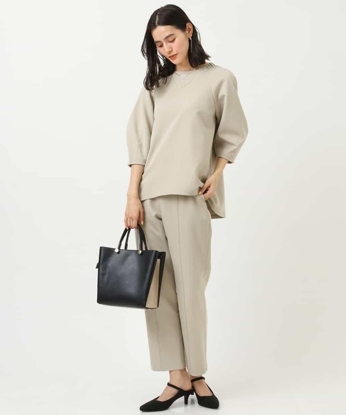 a.v.v（アーヴェヴェ）の「2SET ボリュームスリーブブラウスパンツセット（ワンピース・レディース・ベージュ/ネイビー・38/40/42/36/34）」の5枚目の写真