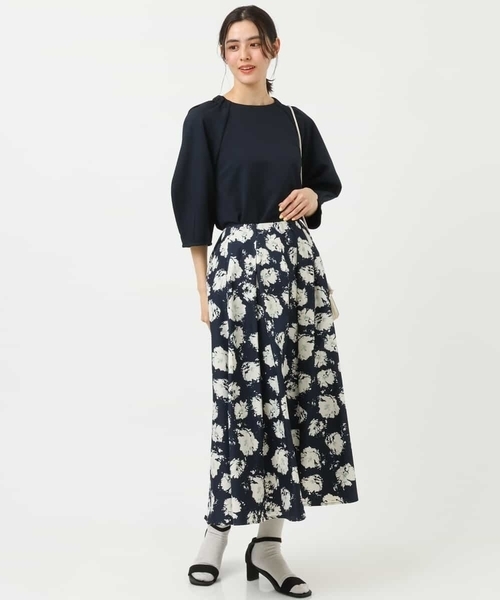 a.v.v（アーヴェヴェ）の「2SET ボリュームスリーブブラウスパンツセット（ワンピース・レディース・ベージュ/ネイビー・38/40/42/36/34）」の13枚目の写真