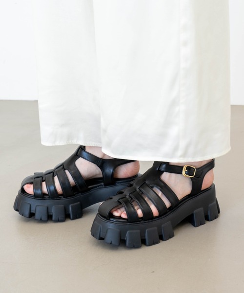 Launa lea（ラウナレア）の「厚底グルカサンダル(S138)（サンダル・レディース・アイボリー/ブラック・S/M/L/LL）」の22枚目の写真