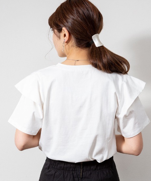 atONE（アットワン）の「atONE ボリュームタック袖Ｔシャツ（Tシャツ/カットソー・レディース・ブラック/モカ/オフホワイト・3L/LL/M/L/4L）」の16枚目の写真