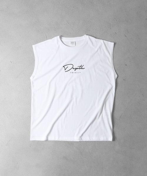 FUNALIVE（ファンアライブ）の「ワイドノースリーブTシャツ（タンクトップ・メンズ・ブルー系その他2/グリーン系3/ブラック系3/ブラック系その他3/グリーン系2/ホワイト/ライトブラック/ホワイト系2/ブルー系2/ブラック系4/ブラック/ブラック系その他2/ブラック系5/インディゴブルー/パープル/ホワイト系3/ブラック系2/ブラック系6/ピンク/イエロー/ターコイズブルー/レッド/グリーン/ブルー系その他/ネイビー系1/ブラック系7/ブラック系8/ホワイト系5/ホワイト系4/ブラック系その他5/ブラック系その他4/ネイビー/ブルー系3/グリーン系4/ネイビー系/ブラック系9/ホワイト系7/ホワイト系8/ホワイト系6/ブラック系その他7/ブラック系その他6/チャコール/スミクロ/ダークグレー/チャコールグレー・M/L/LL）」の3枚目の写真