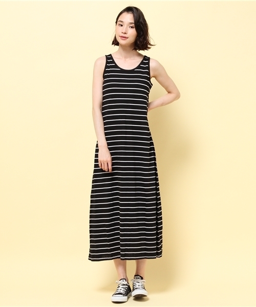 GIORDANO（ジョルダーノ）の「[GIORDANO]サマーカットマキシワンピース（ワンピース・レディース・ブラック/グレー/ブラック×ホワイト/ヘザ－グレー/ブルー/ネイビー/ホワイト系その他/ホワイト×ブルー/ホワイト×ネイビー・MEDIUM/LARGE）」の5枚目の写真